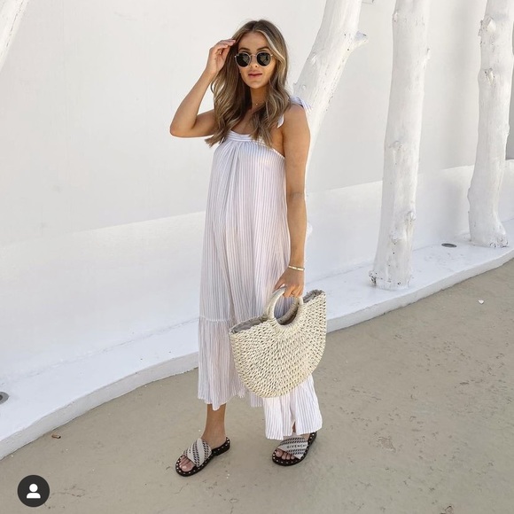 New Look Dresses & Skirts - New Look Stripe maxi dress